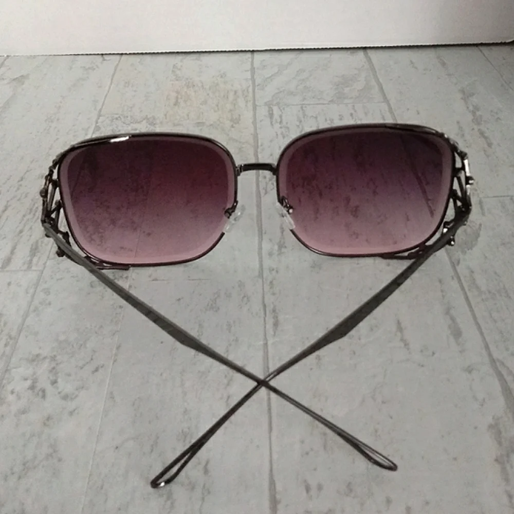 New Women's Polarized Luxury Square Oversized Sunglasses - Picture 5 of 8